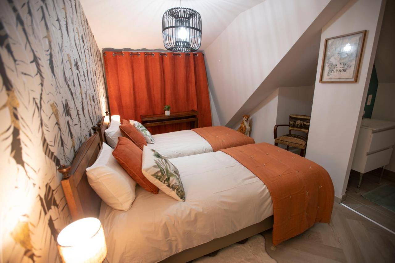 Chambre Jungle Dans Maison D'Hote "Le Petit Clouet"- 罗什科尔邦 外观 照片
